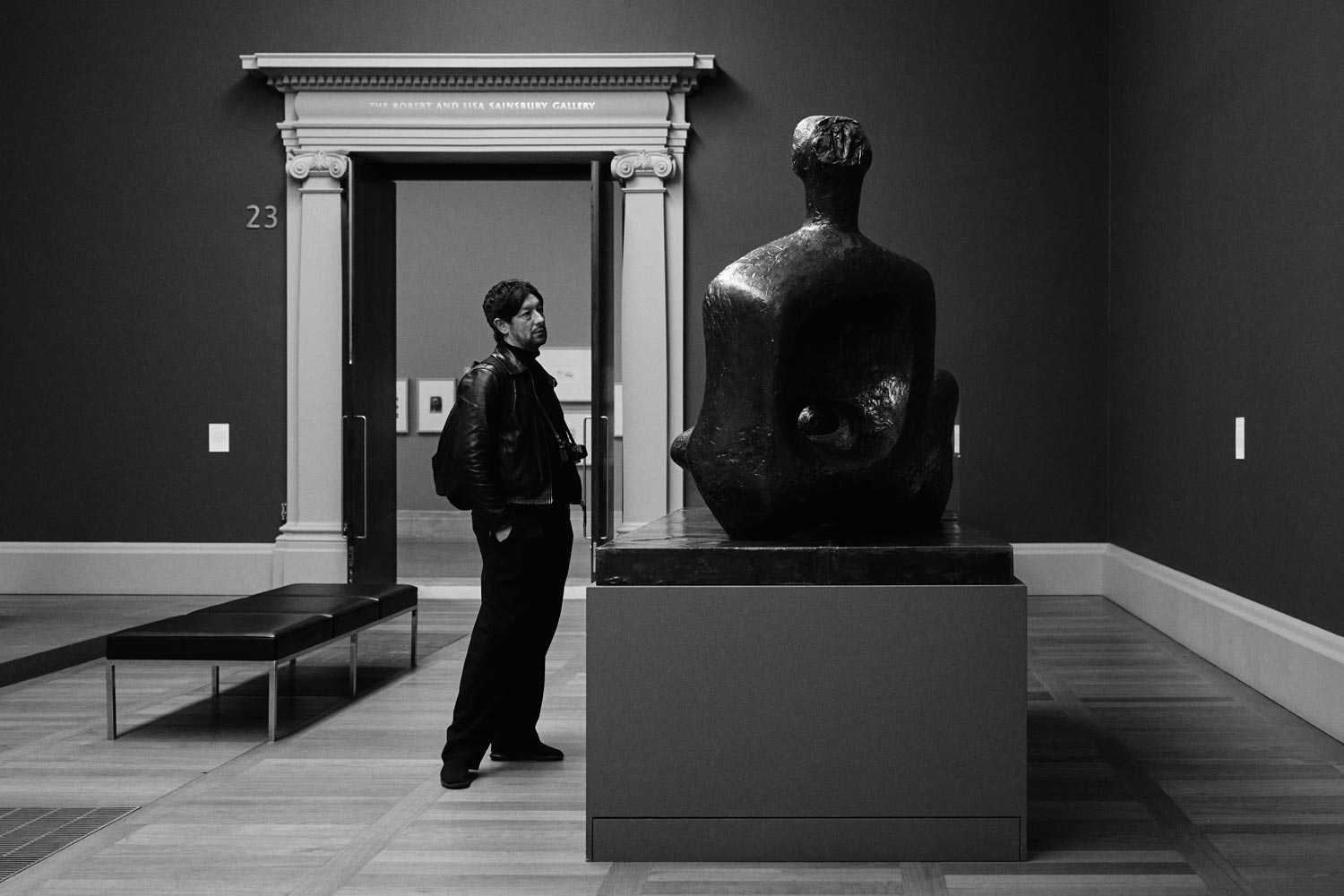 ARTISTS WHO SHAPE THE 1812 WORLD: HENRY MOORE