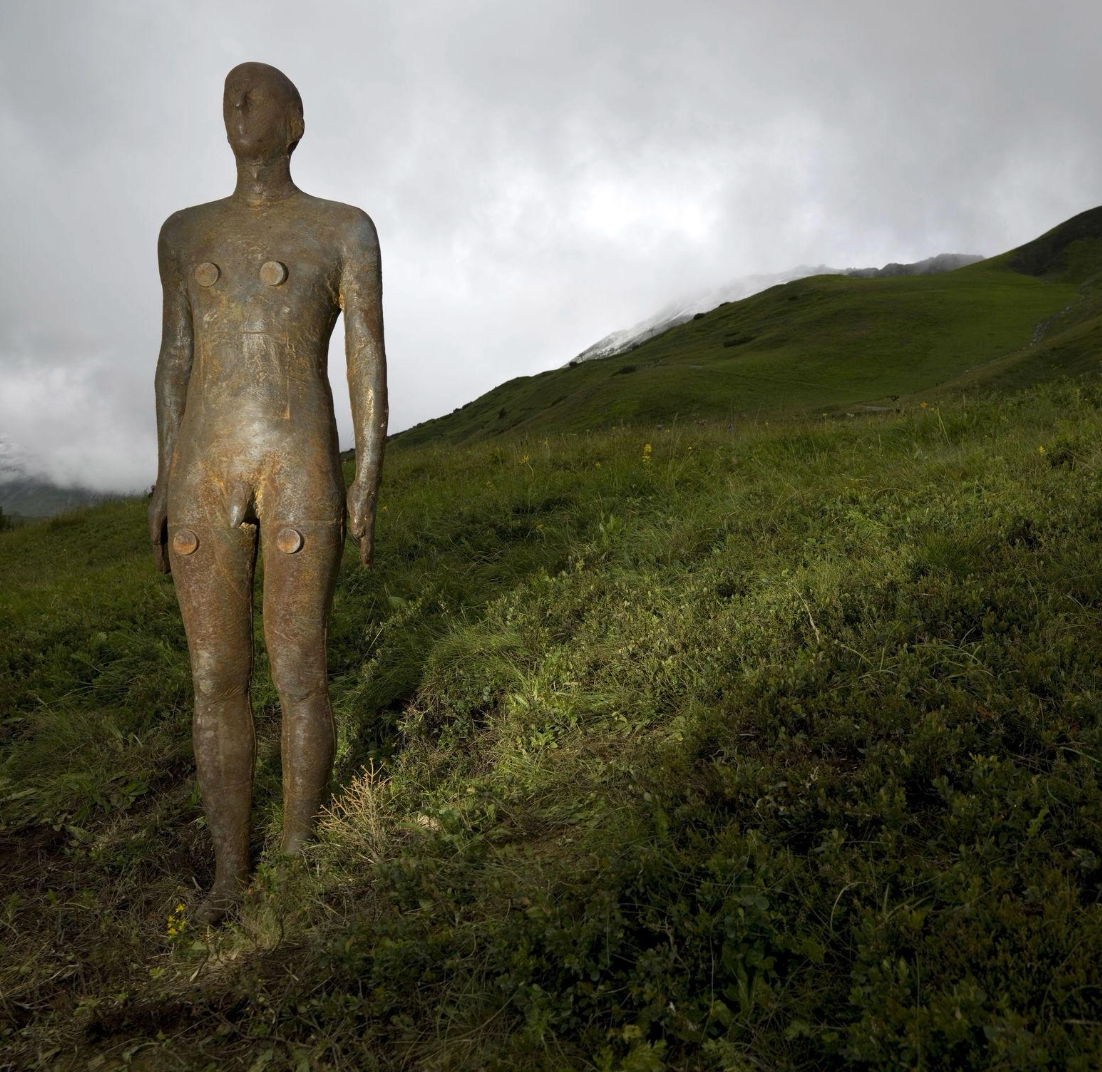 ARTISTS WHO SHAPE THE 1812 WORLD: ANTONY GORMLEY